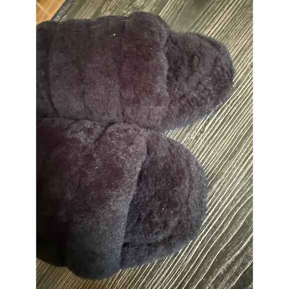 NWOT UGG Fluff Yeah Slide Black Sz. 9 - Picture 5 of 9
